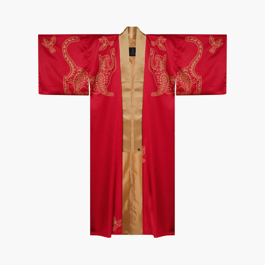 Sutoraipu Kimono by Gōkana, cherry red cat print kimono front view, two golden cats playing with a bird, a bird on the hem, fully lined in gold matching the collar